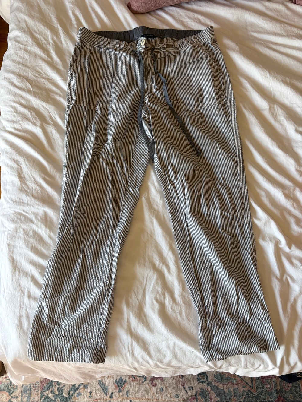 Lands' End Navy and White Seersucker Pants
